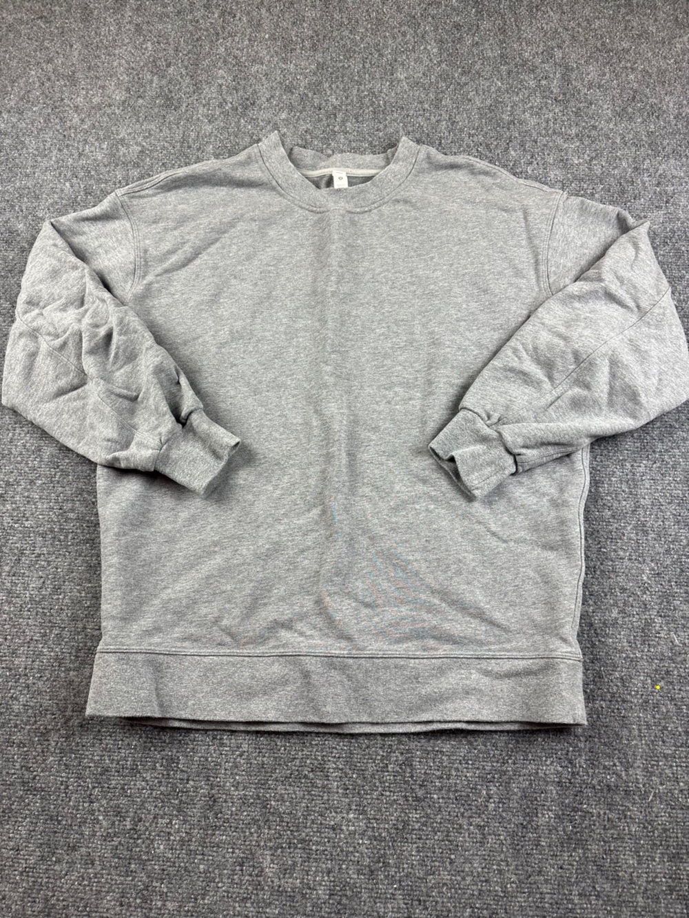 LULULEMON Women’s Grey Crewneck Sweatshirt size: 4